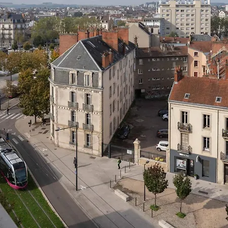 Sweethome - Le Republique Lägenhet